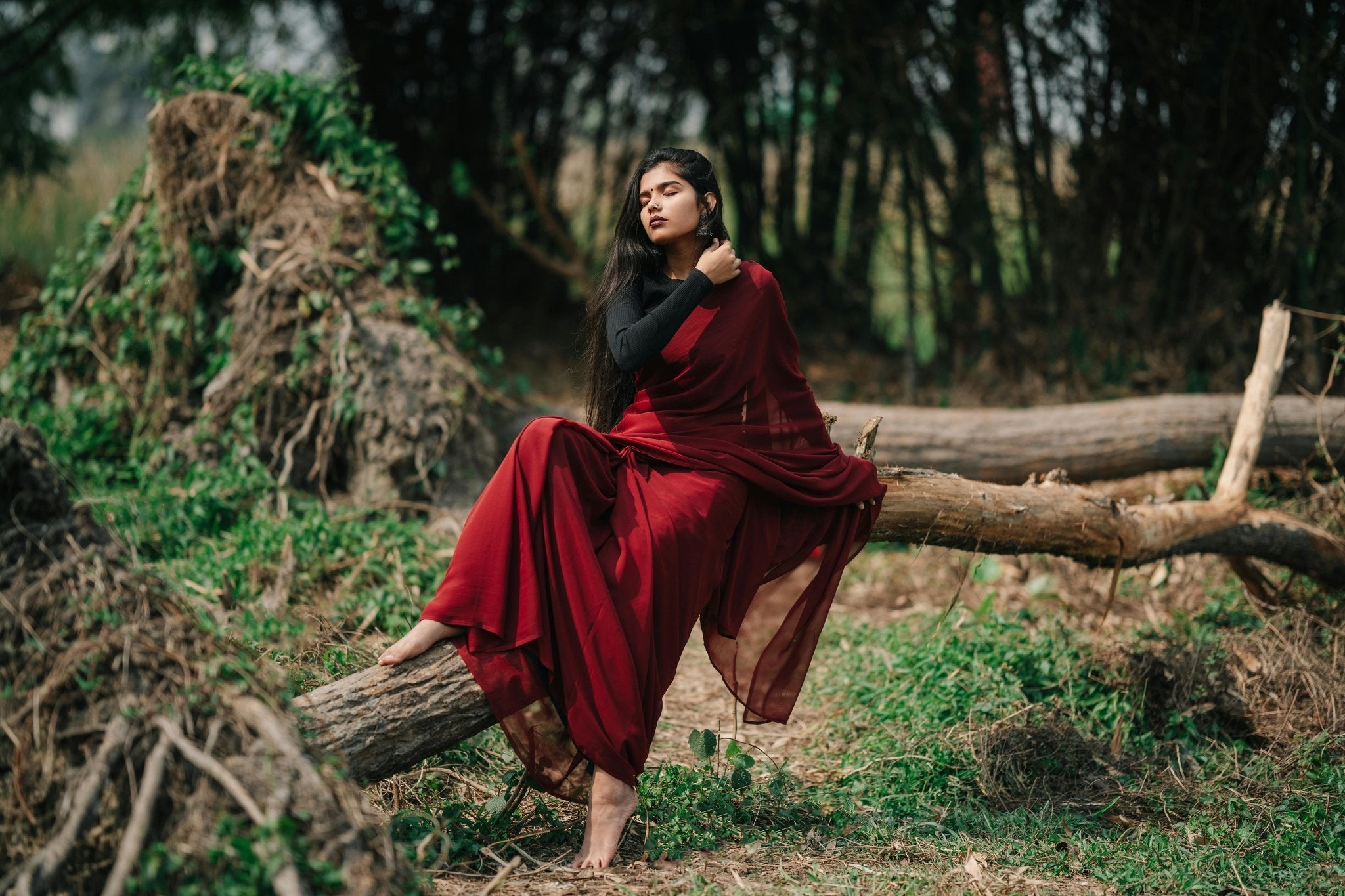 Must-Have Jewellery Pieces to Complete Your Party Wear Saree Ensemble - Ribbon of summer