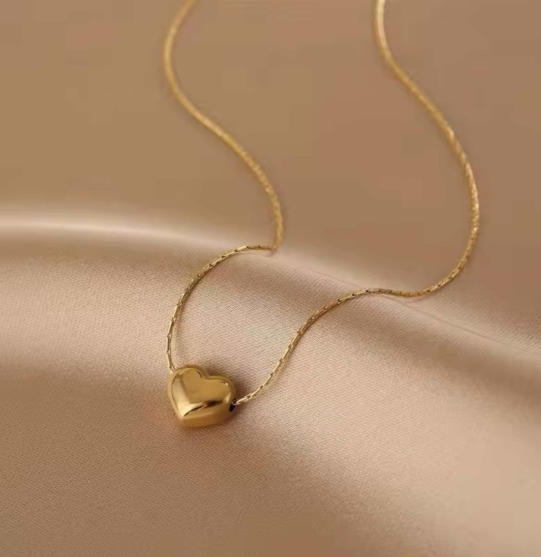 Dainty heart necklace for women - Ribbon of summer