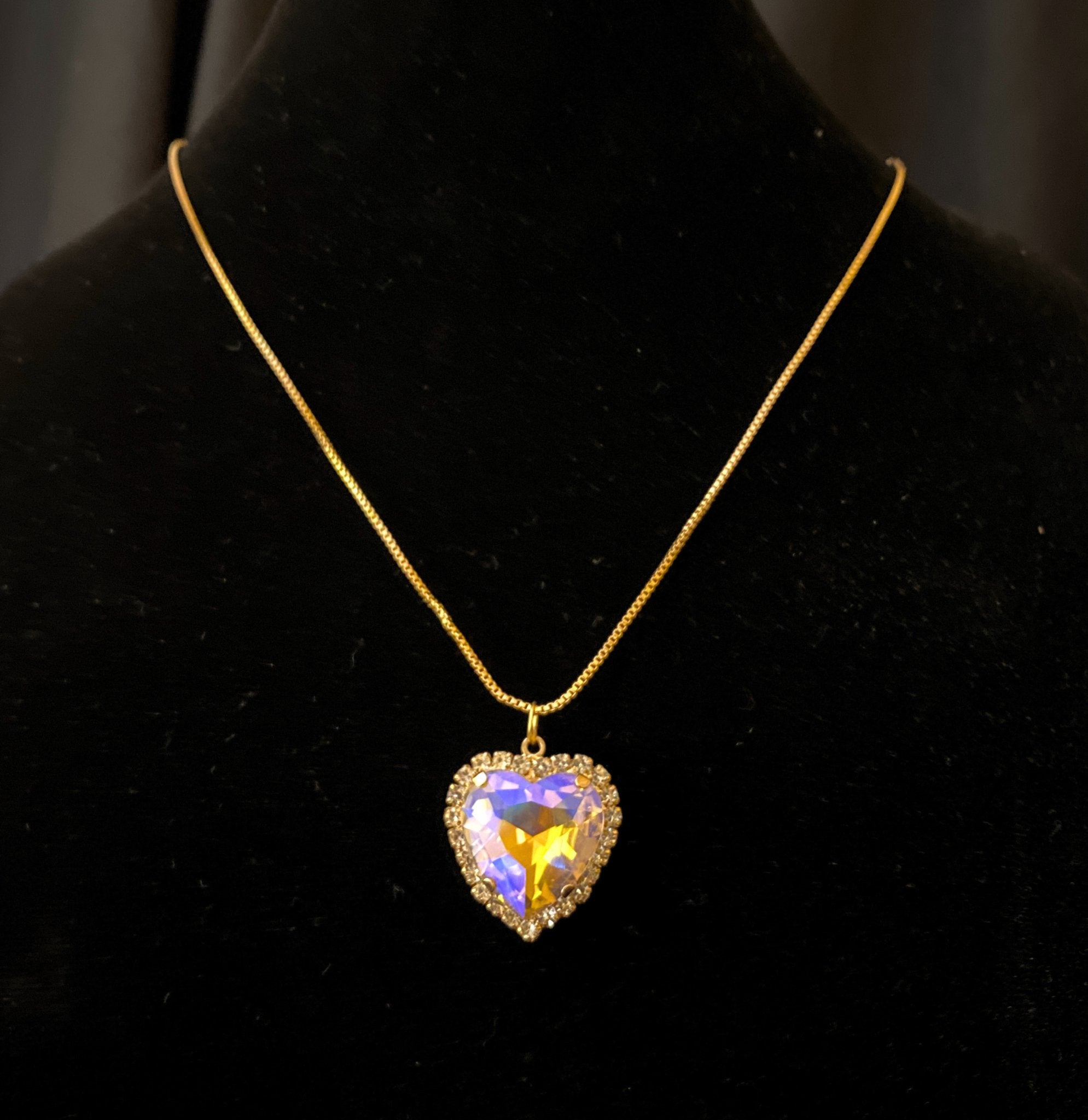 Heart pendant for women - Ribbon of summer